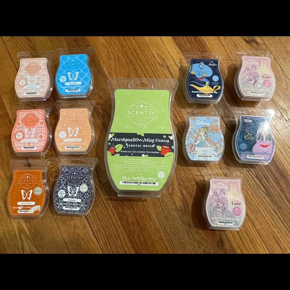Scentsy lot of 12 bars
